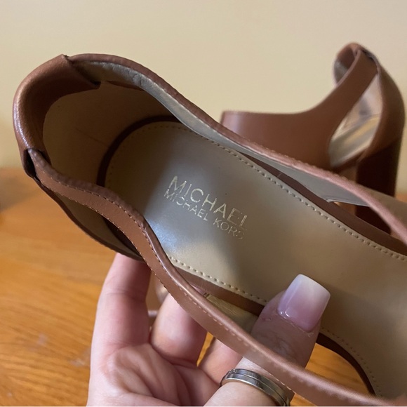 Michael Kors Brown Heels - Picture 2 of 8